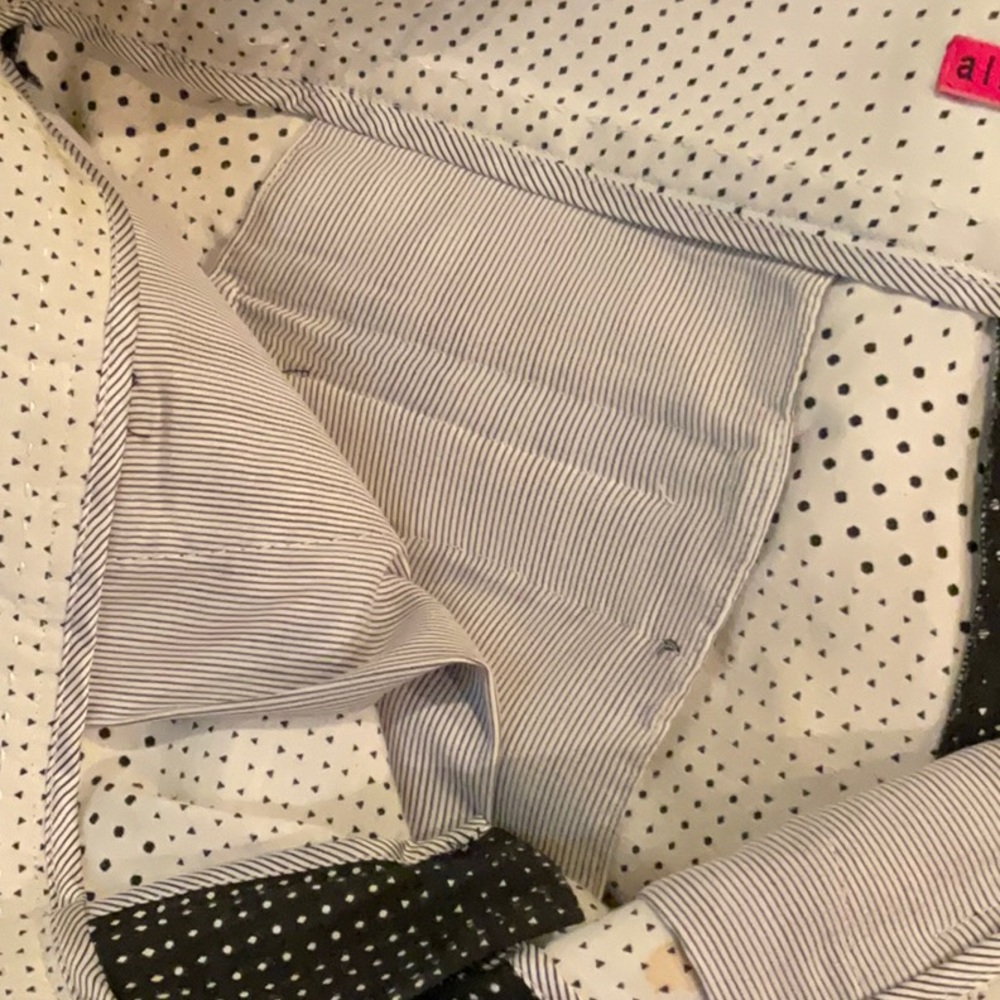 Alice + Olivia Cady cuff shorts 10 - Picture 7 of 9